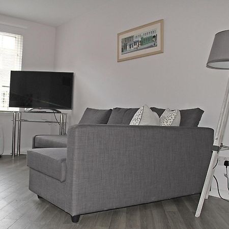 אדינבורו Cosy Castle Apartment מראה חיצוני תמונה