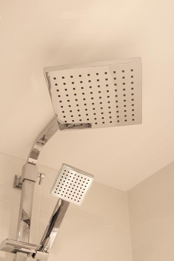 אדינבורו Cosy Castle Apartment מראה חיצוני תמונה